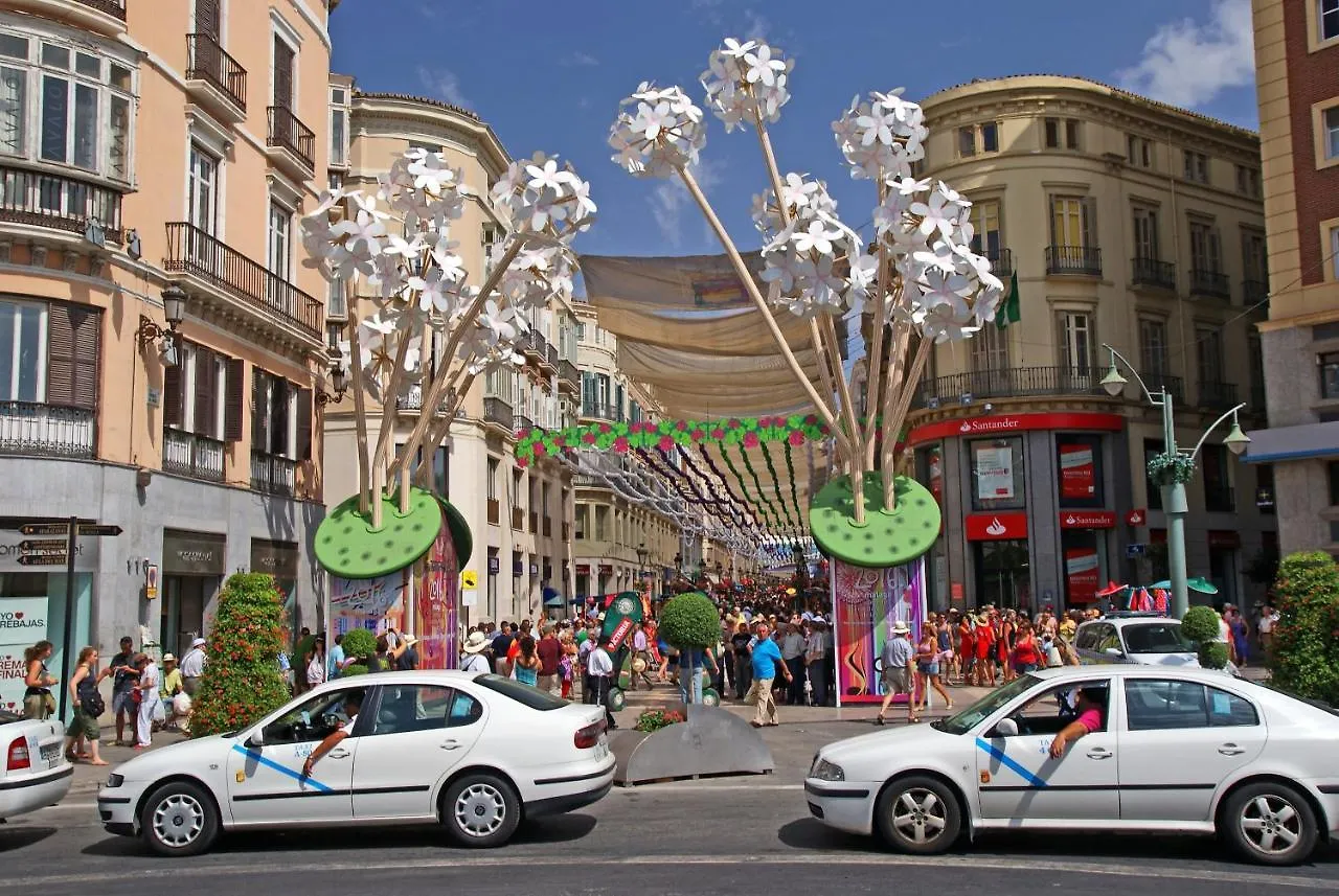 Malaga Centre Apartment With Parking