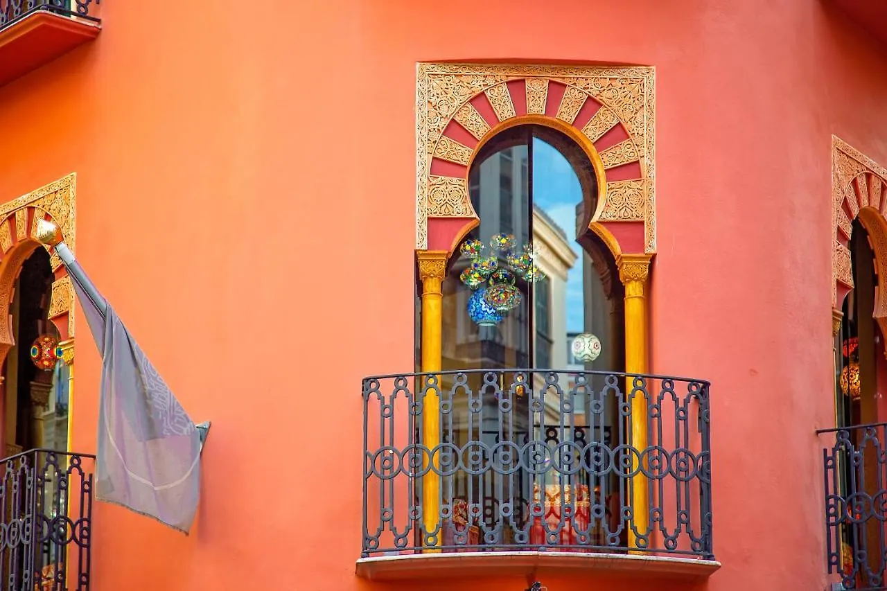 Malaga Centre Apartment With Parking