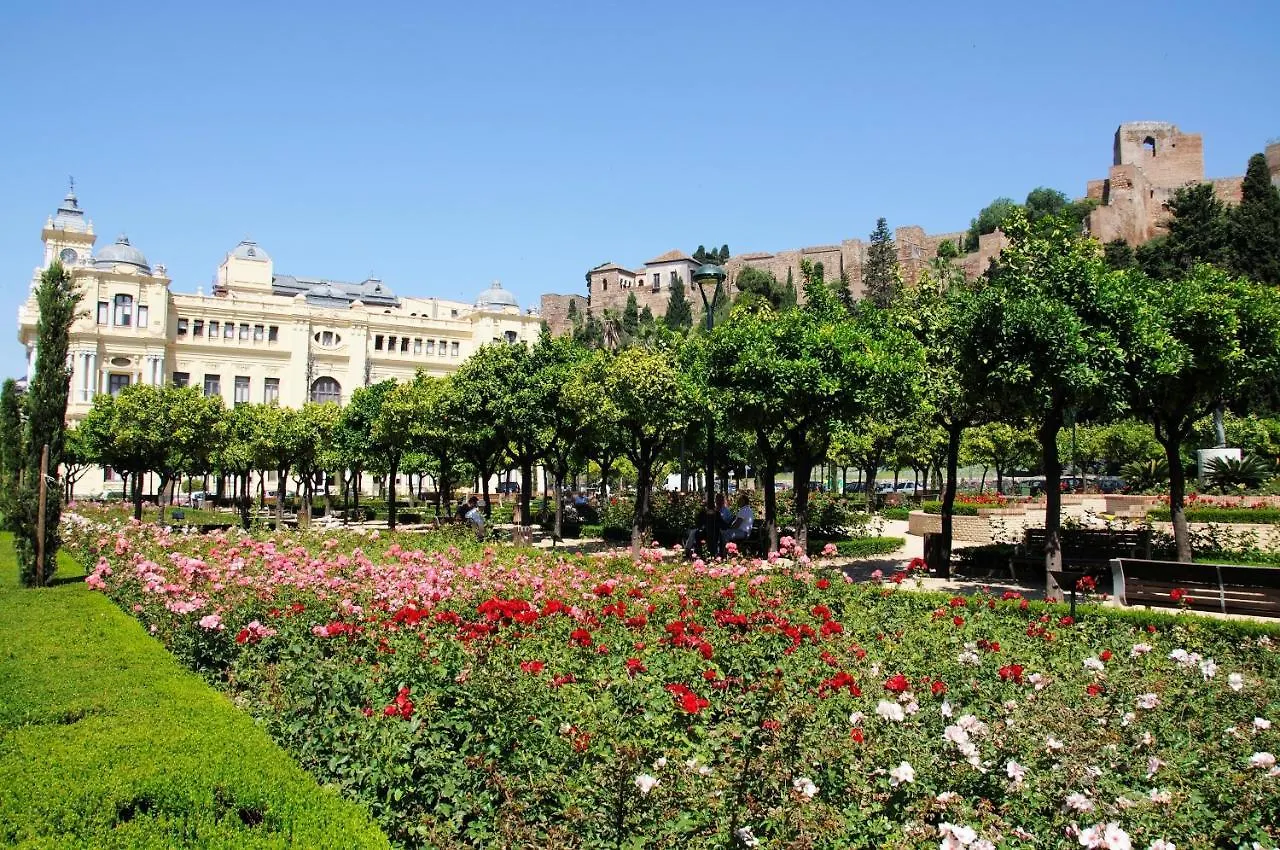 Malaga Centre Apartment With Parking