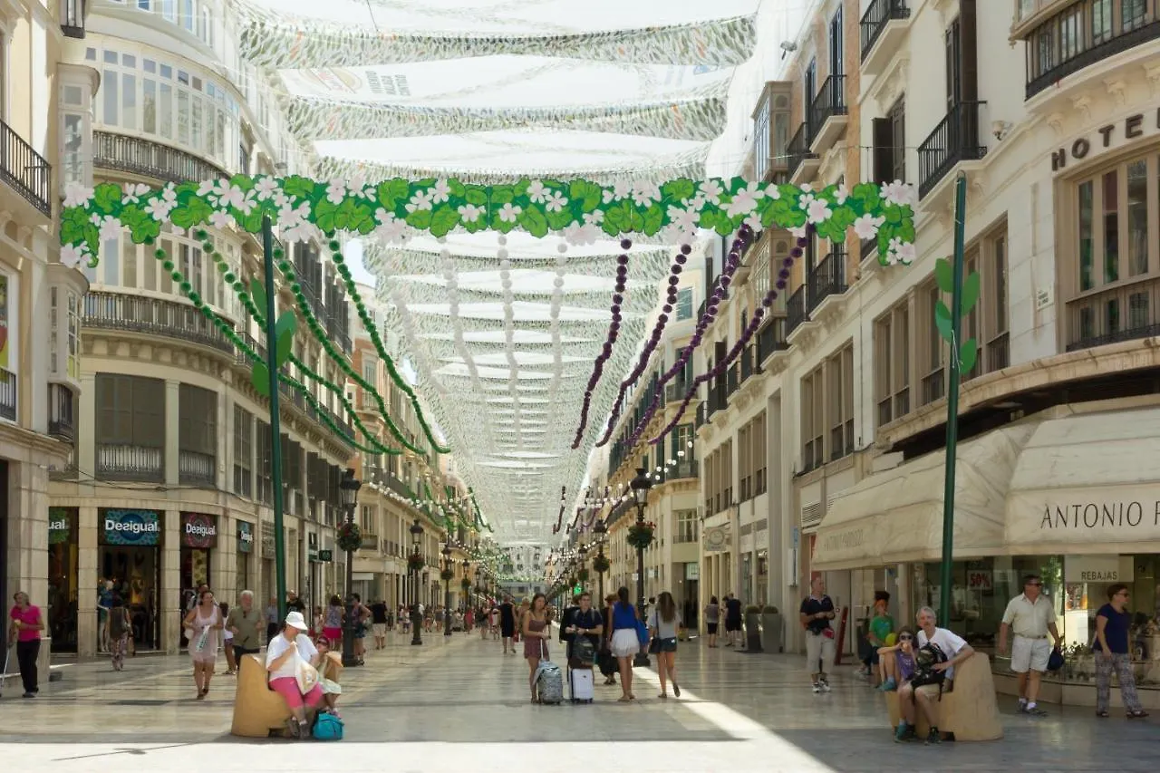 Malaga Centre Apartment With Parking