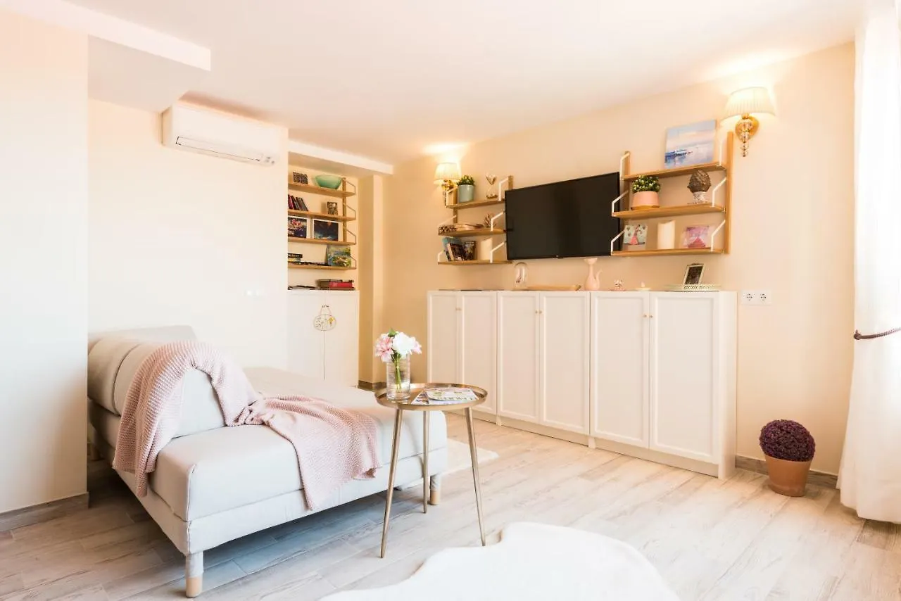 Malaga Centre Apartment With Parking